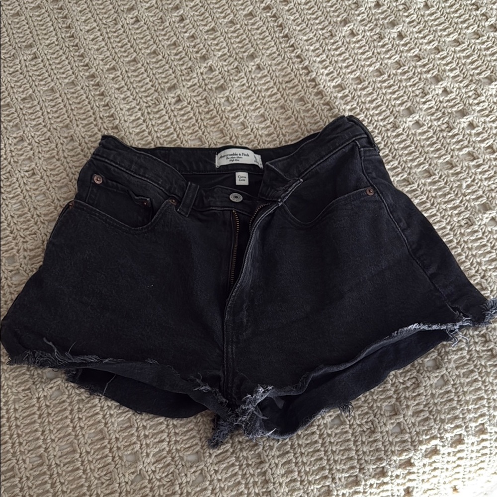 Abercrombie mom shorts